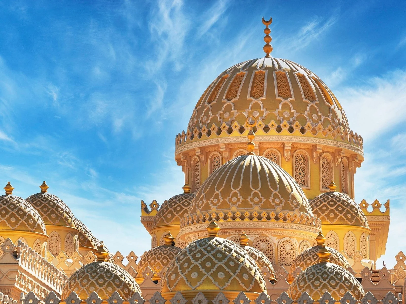 Hurghada: Guided City Highlights Tour with Shopping Stops