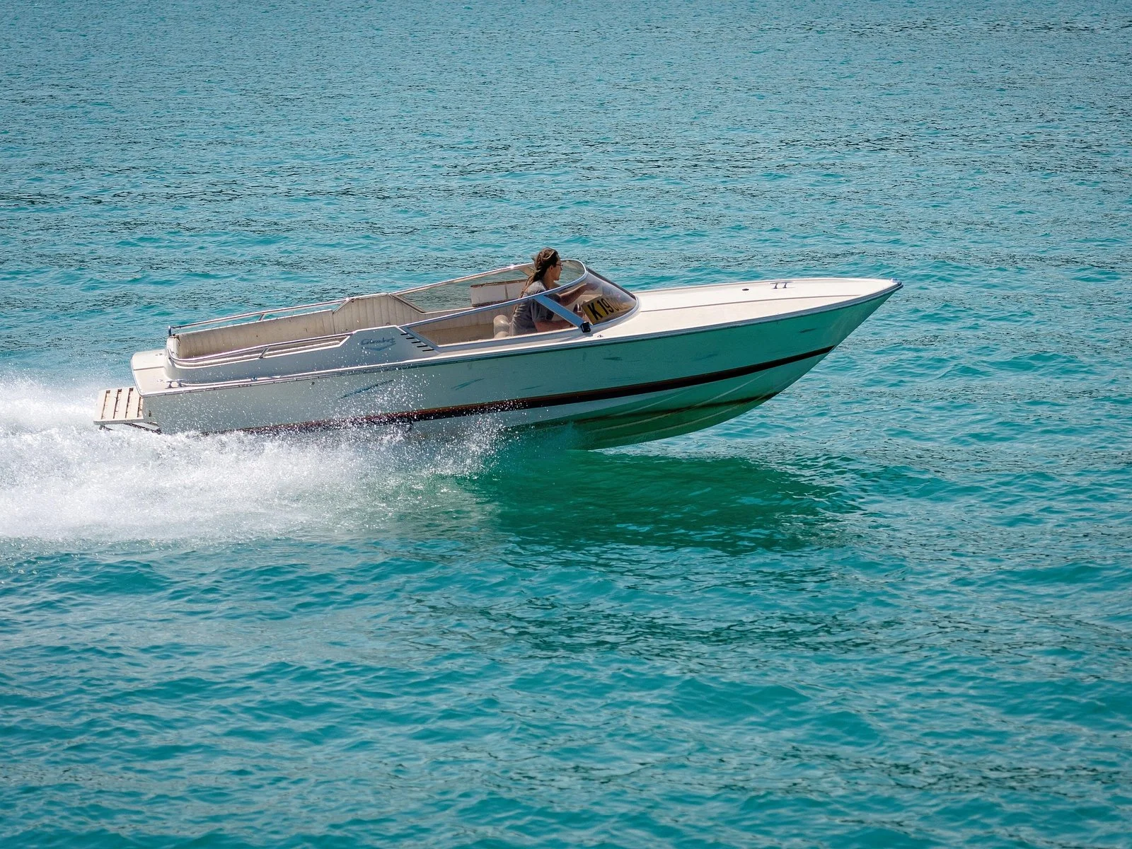 Hurghada: Private 4-Hour Speedboat Dolphin House Snorkelling