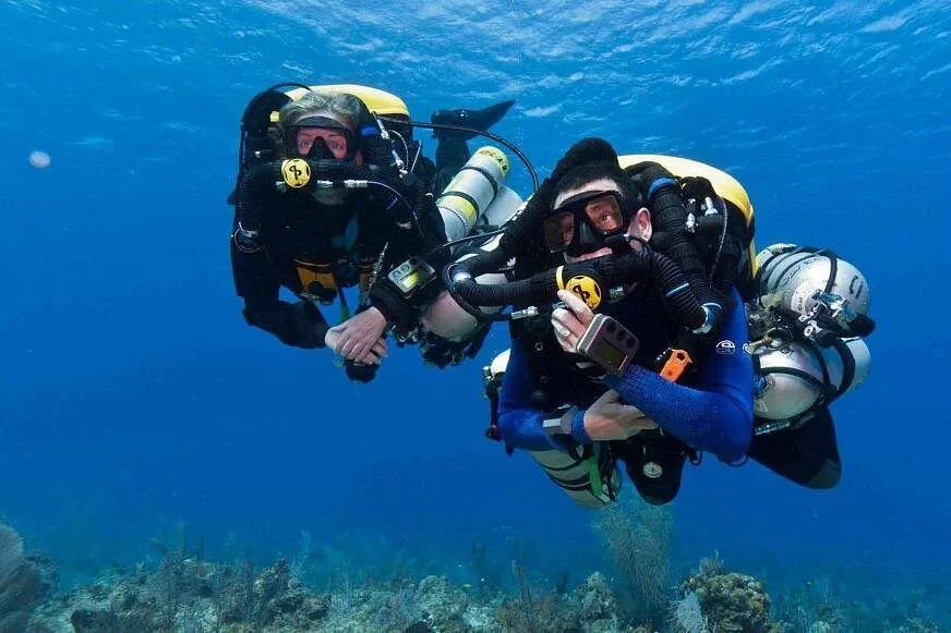 Intro Diving for Beginners: 2 Dives with Lunch, Hurghada