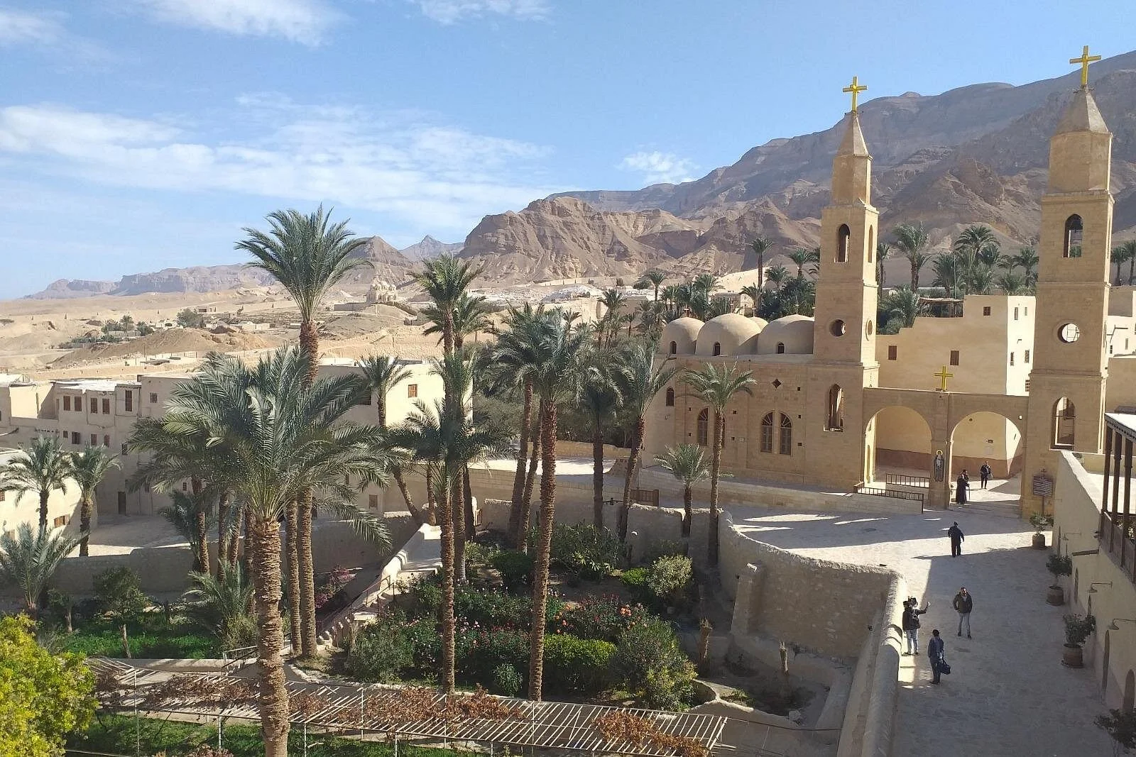 Hurghada: St Anthony Monastery Trip & Cave Visit