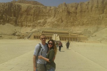 Private Tour East and West bank from Hurghada hotel with expert guide - Image 3