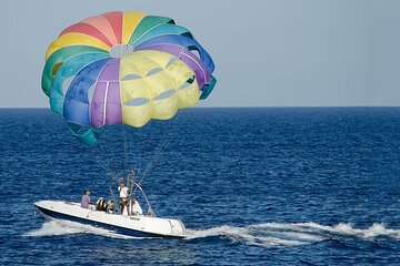Parasailing in Sharm El Sheikh - Image 3
