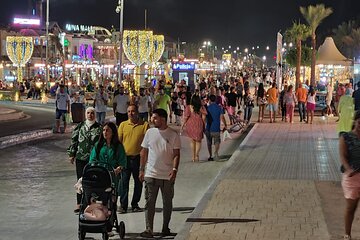 Explore Old Market & Naama Bay | Sharm El Sheikh's Twin Gems - Image 4
