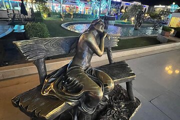 Soho Square & Naama Bay: Sharm's Vibrant Day-to-Night Hotspots - Image 4