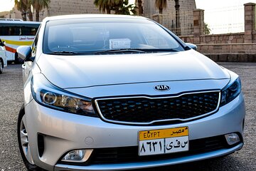 Hurghada Hotel to Airport Transfer: Reliable & Convenient Service - Image 1