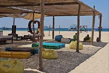 Discover Utopia Beach Snorkeling Adventure with Lunch in Hurghada - Image 4