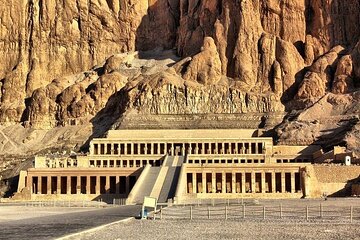 Small Group Hurghada to Luxor, Valley of the Kings by Van - Image 1