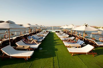 4-Days Cruise Aswan to Luxor with Hot Air Balloon and Sightseeing - Image 1