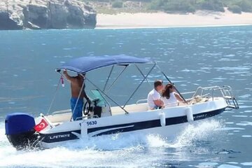 Speed Boat to Abo Munkar Island & Water Sport Semi Private - Hurghada - Image 4