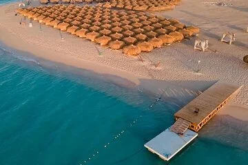 Amazing Hula Hula Island Trip & Parasailing & Lunch - Hurghada - Image 2
