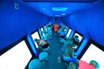 2 Hours Semi-Submarine Snorkeling Sea Trip & Transfer-Hurghada - Image 2