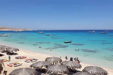 Hula Hula Island Private Boat Snorkeling With Lunch - Hurghada - Image 2