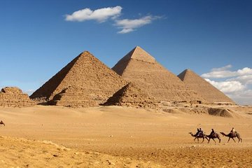 Cairo Over day Pyramids Sphinx and Museum With Lunch - Hurghada - Image 4