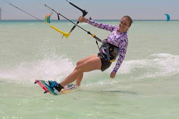 4 Days Adventure Kite Surfing for 12-Hours & transfer - Hurghada - Image 2