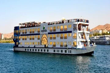 Private Tour Egypt Cairo , Pyramids & Nile Cruise with Flights - Image 1