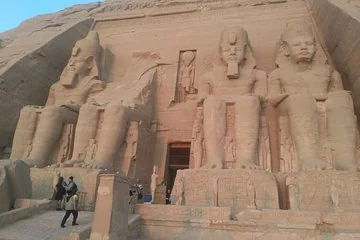 Private Tour Egypt Cairo , Pyramids & Nile Cruise with Flights - Image 4