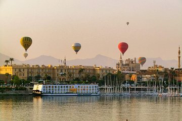 Enjoy Amazing Hot Air Balloon - Image 1