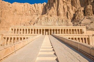 Hurghada: Over Day Tour to Luxor & Balloon Ride & Felucca - Image 3