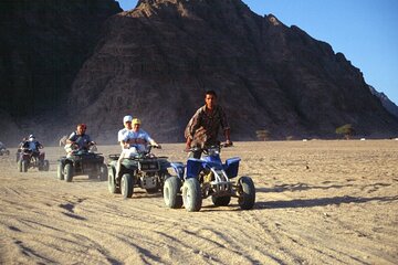 Hurghada Desert Quad Safari in small group with dinner and show - Image 3
