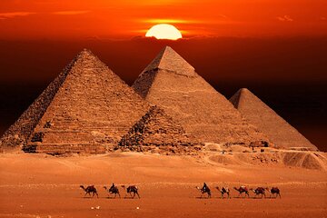 Private Tour Historical Treasures from Hurghada to Cairo - Image 1