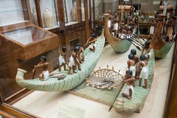 Private Tour Historical Treasures from Hurghada to Cairo - Image 3
