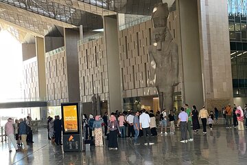 Hurghada to Giza Pyramids and Grand Egyptian Museum Private Tour - Image 2