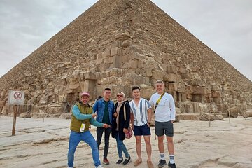 Hurghada to Giza Pyramids and Grand Egyptian Museum Private Tour - Image 3