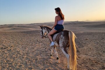 Experience Horseback Riding in the Breathtaking Desert - Hurghada - Image 3