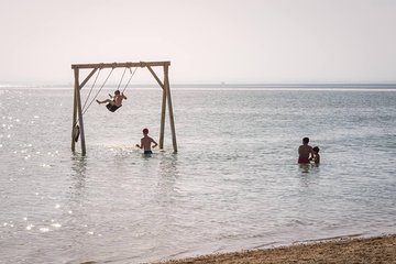 Orange Bay Island Boat Trip and Parasailing with Lunch - Hurghada - Image 3