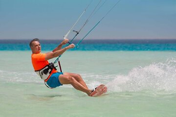 Kite Surfing Adventure 3 Days of Thrilling Excitement - Hurghada - Image 2