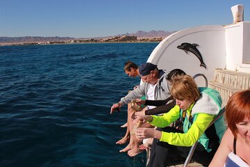 Private Fishing Boat with All Equipment in Hurghada - Image 4