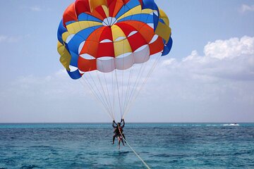Fly High Thrilling Parasailing Adventure - Sharm El Sheikh - Image 4