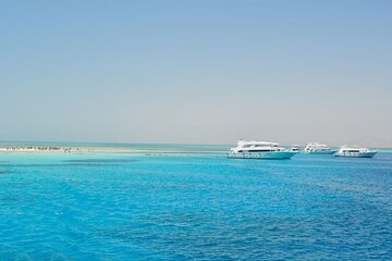 White Island & Ras Mohamed Adventure - Image 2