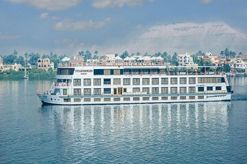 Enjoy Sailing Nile Cruise 4-Nights included Tours from Luxor - Image 1