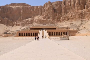 Enjoy Sailing Nile Cruise 4-Nights included Tours from Luxor - Image 2