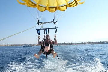 Parasailing Adventure with Private Transport – Sharm El Sheikh - Image 3
