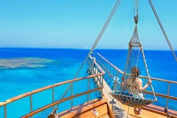 Hurghada Pirates Sailing Adventure to Orange Bay with Lunch - Image 4