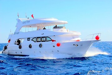 Hula Hula Island Snorkeling Sea Trip Water Sports, Lunch-Hurghada - Image 2