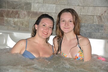 Conquest Semi-Submarine Snorkeling Trip & Turkish Bath - Hurghada - Image 4