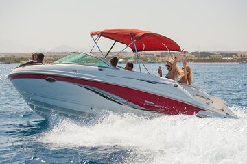 Abo Munkar Island Semi Private Speedboat & Water Sports –Hurghada - Image 1