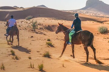 Horseback Two Hours Guided Riding with Transfer in Hurghada - Image 2