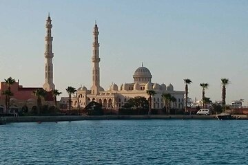 Half-Day Private Tour in Hurghada City - Image 2