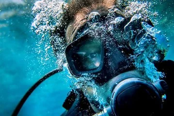 Top Red Sea Underwater Restaurants & Bars