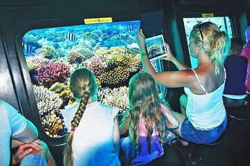 Sea Scope Cruise with Snorkeling Adventure in Hurghada - Image 3