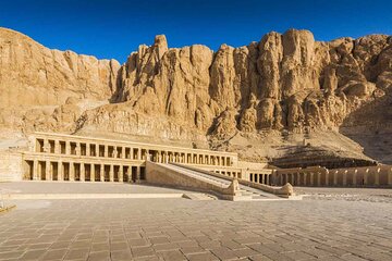 Private Full Day Luxor Tour with Nile Excursion from Hurghada - Image 4