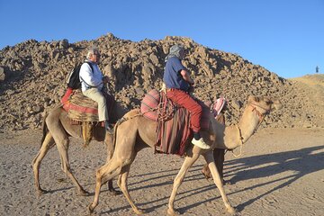 5-Hours Quad Bike Safari Desert with Oriental show in Hurghada - Image 2