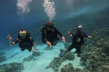 Scuba Diving Experience in Hurghada with Lunch - Image 1