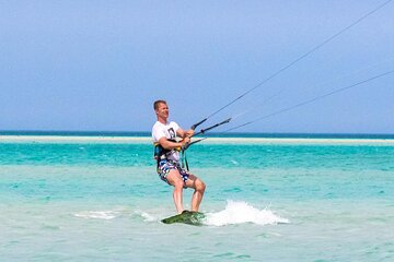 Ultimate Kite Surfing Experience 4 Days with Transfer - Hurghada - Image 3