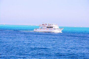 Orange Bay Island Full Day Boat Trip with Lunch - Hurghada - Image 3