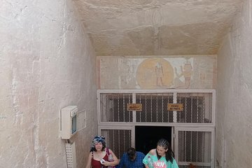Luxor private full day tour 3-7 pax - Image 1